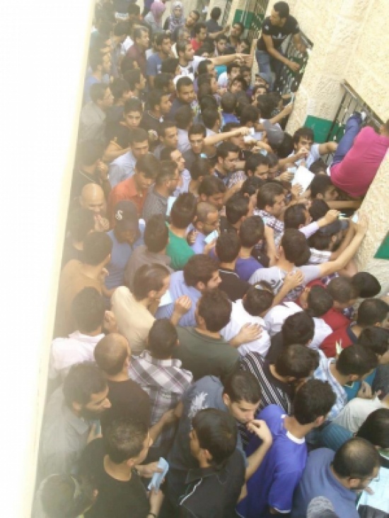 طلبة البوليتكنك يصعدون لاجل تنفيذ مطالبهم